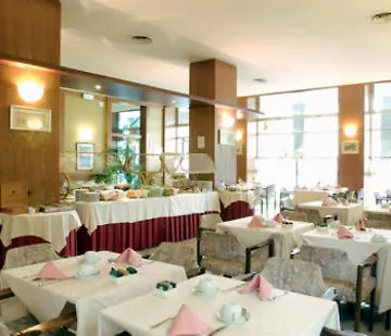 Radisson Hotel