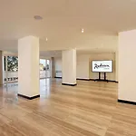 מלון Radisson
