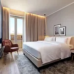 Radisson 4*