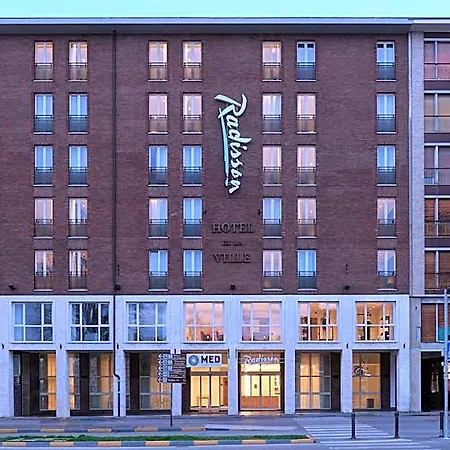 Radisson Hotel 4*